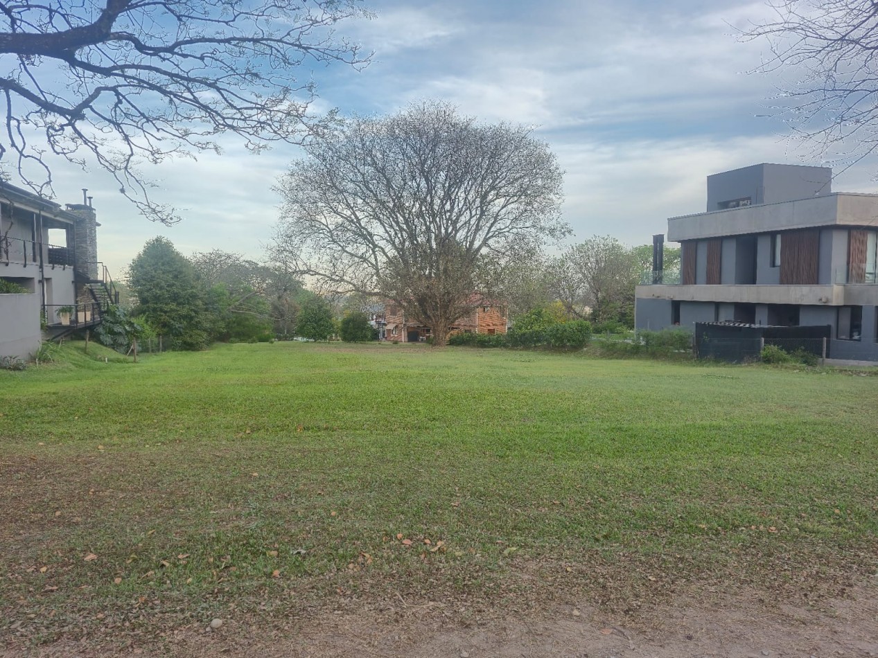 Terreno Country Las YUngas