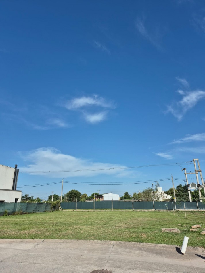 Lote en Barrio Privado El Portillo