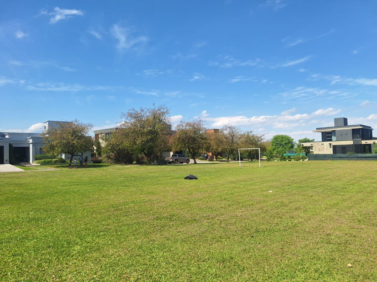 Venta Lote en  La Ladera del Cerro  YB